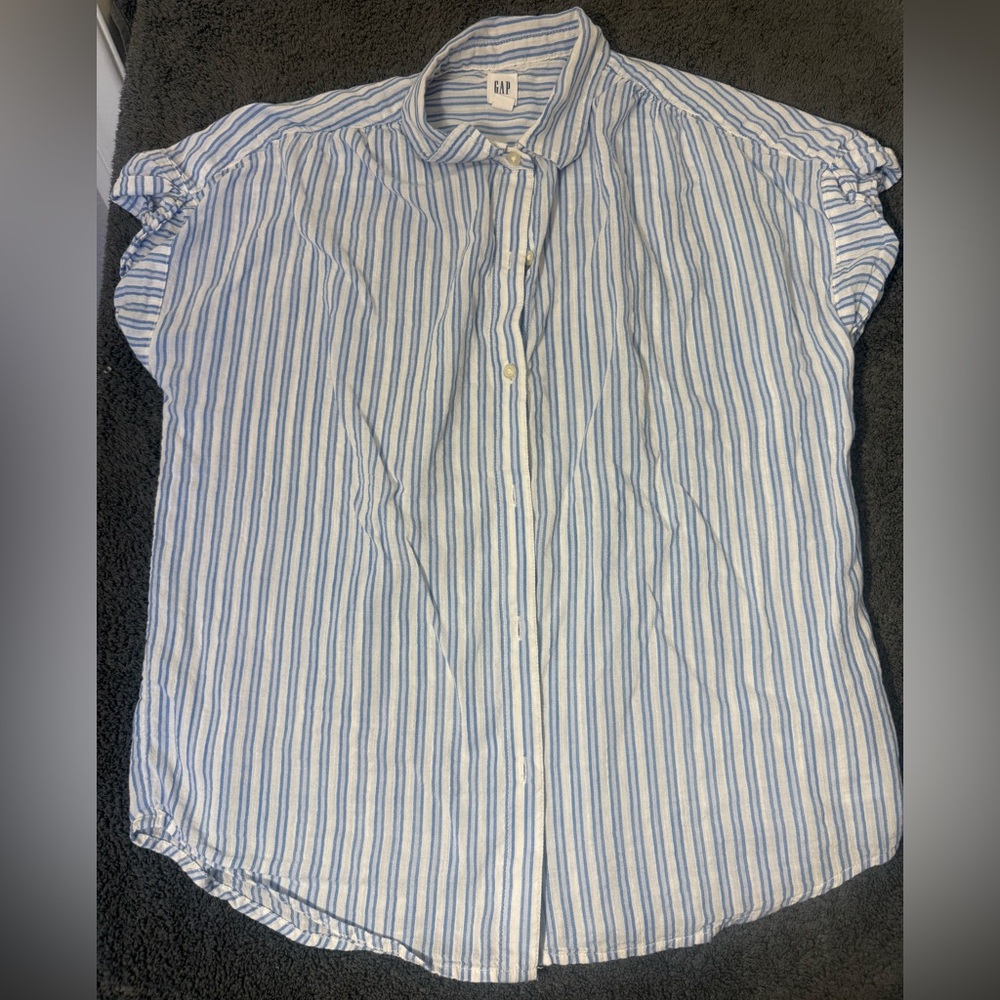 GAP Blue‎ and White Striped Button-Up Shirt